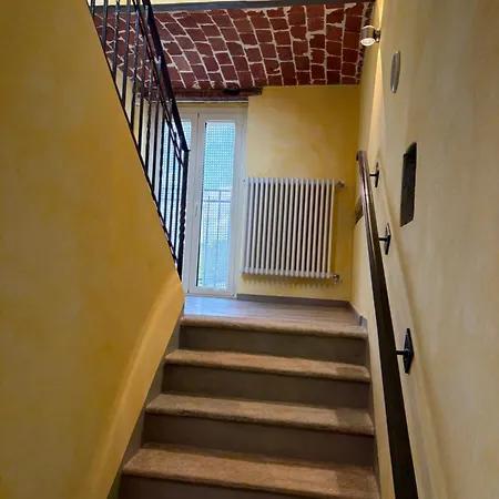 Cascina Macaron 3* Asti