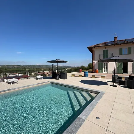 Cascina Macaron Bed & Breakfast